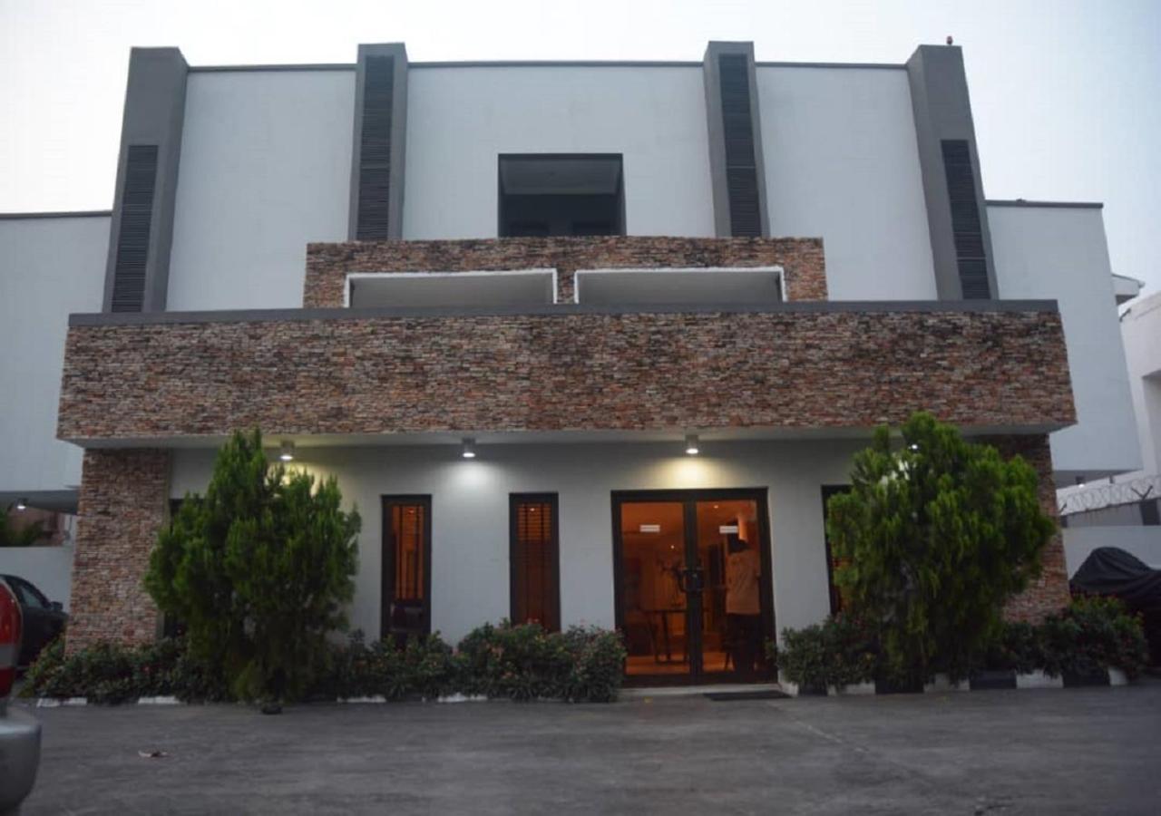 S & S Hotel & Suites Lagos Extérieur photo