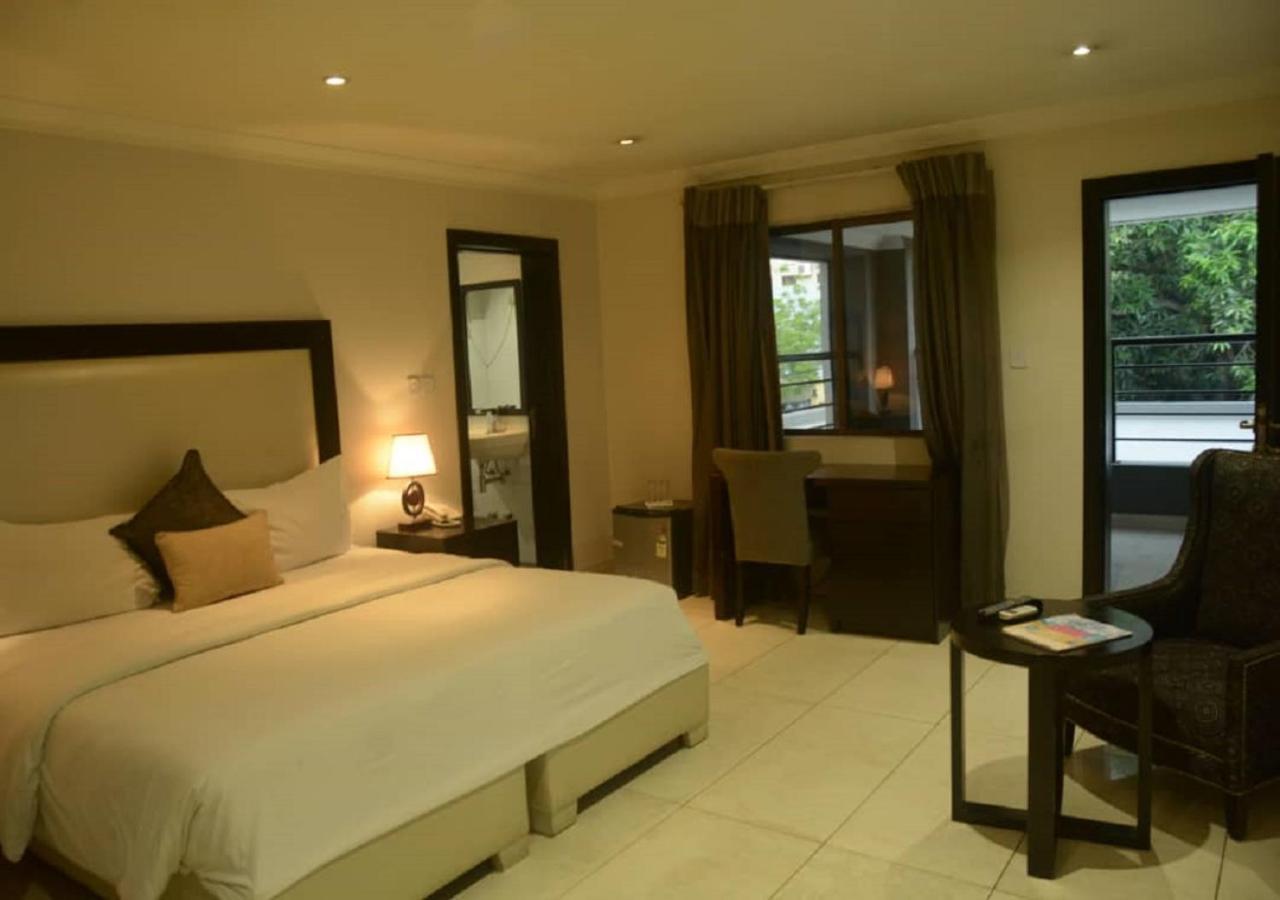 S & S Hotel & Suites Lagos Extérieur photo